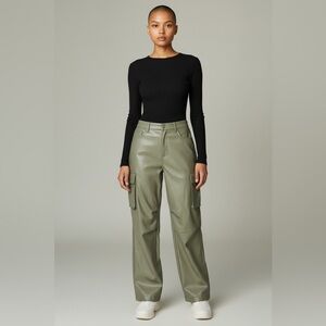 Steve Madden Faux Leather Sage Green Wide Leg Cargo Utility Pants Size Small/2